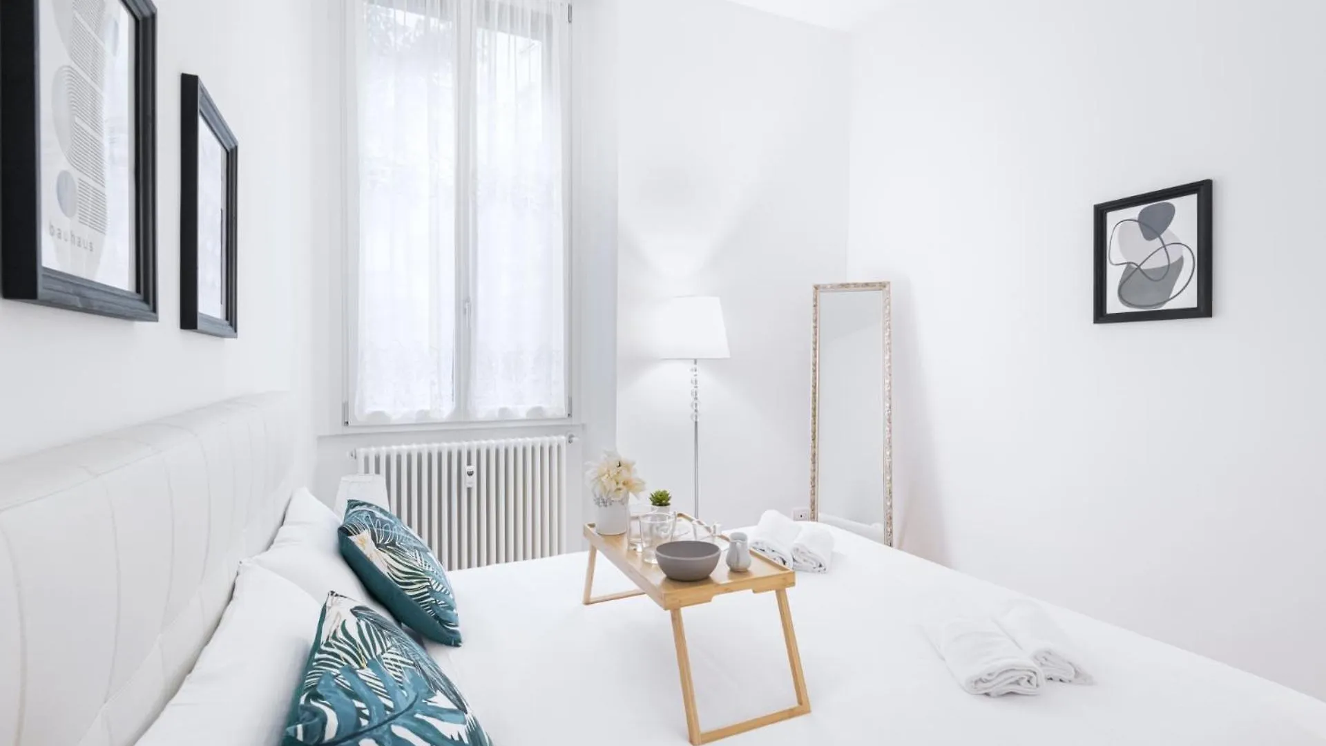 Easylife - Elegante Appartamento In Porta Venezia Milan Apartment