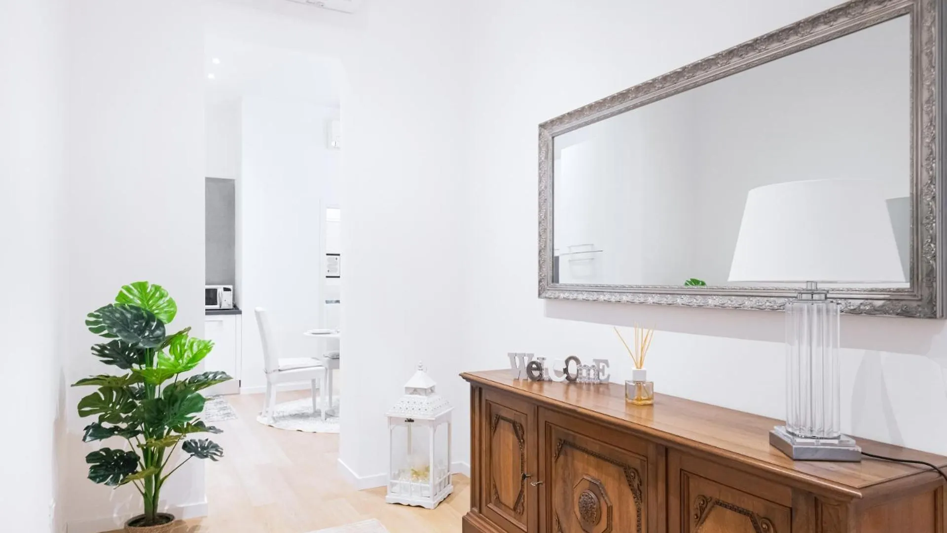 Apartment Easylife - Elegante Appartamento In Porta Venezia Milan
