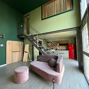 Apartament Unico, Mediolan