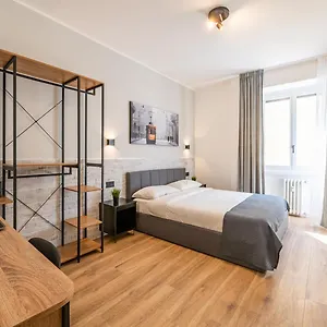 Apartament Binario Verticale, Mediolan