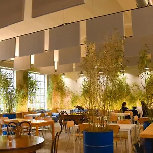 Hostel Bovisa Urban Garden, Mediolan